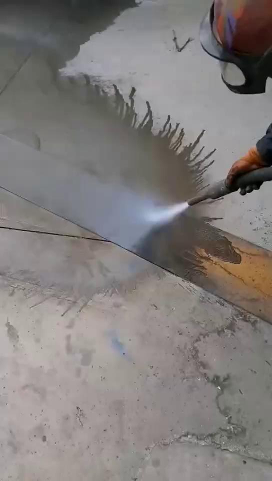 開(kāi)放式水噴砂機(jī)工作視頻