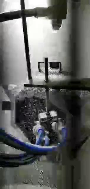 自動(dòng)滾筒式噴砂機(jī)工作視頻